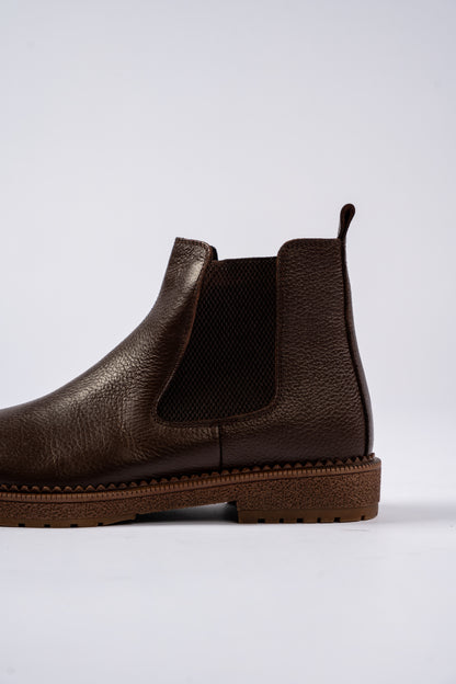 BROWN CHELSEA BOOTS