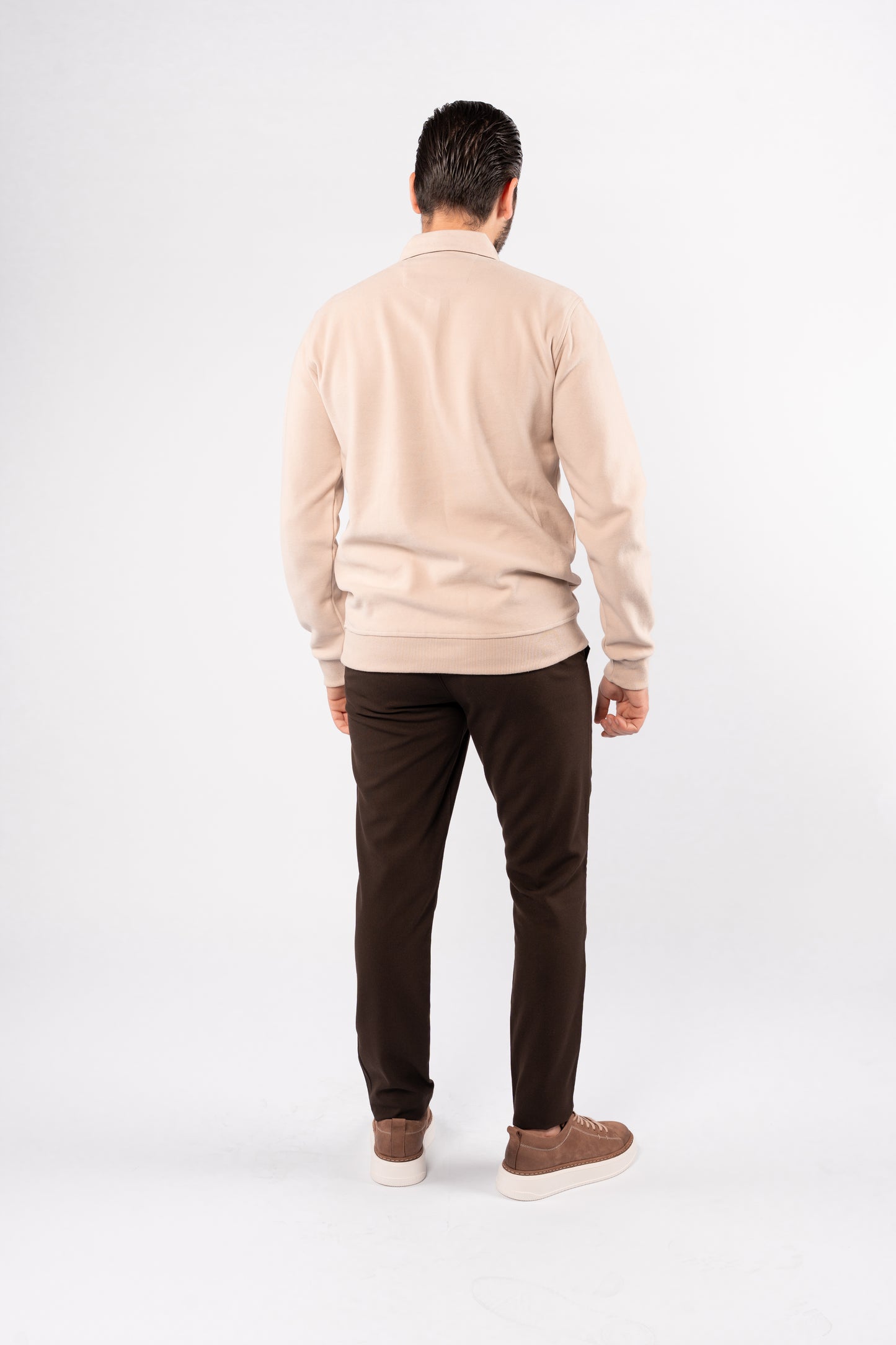 BEIGE BUTTON POLO SWEATER