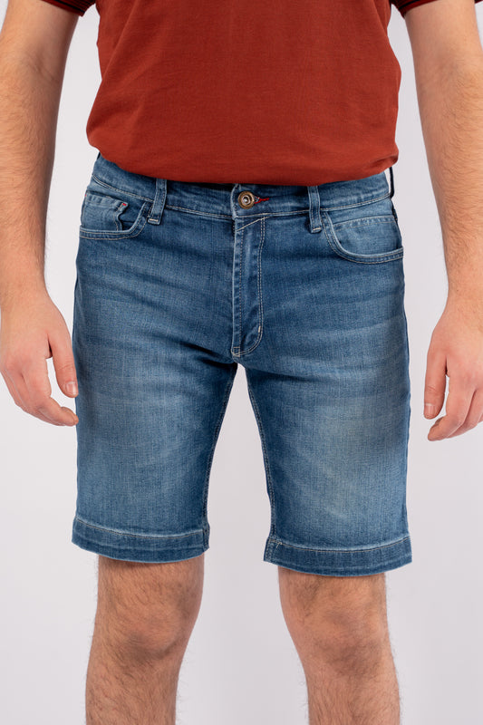 BLUE DENIM SHORT