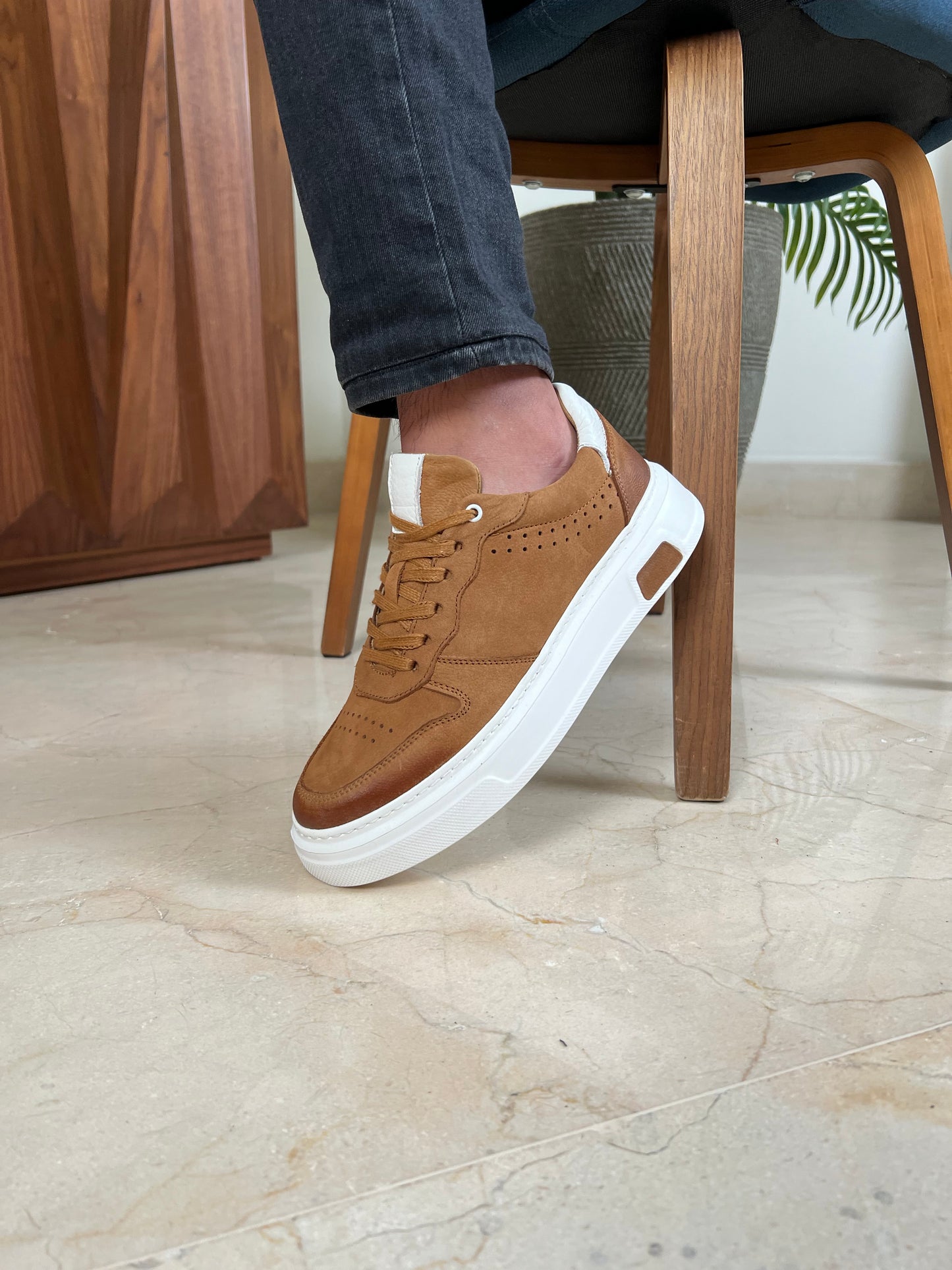 HAVANA SUEDE HIGH SOLE SNEAKER