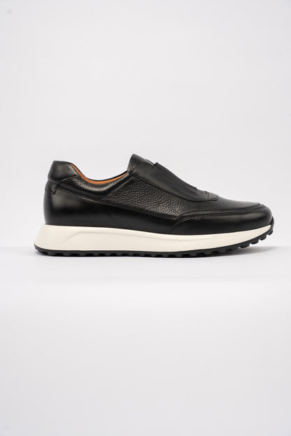 BLACK TIMELESS ELASTIC SNEAKER
