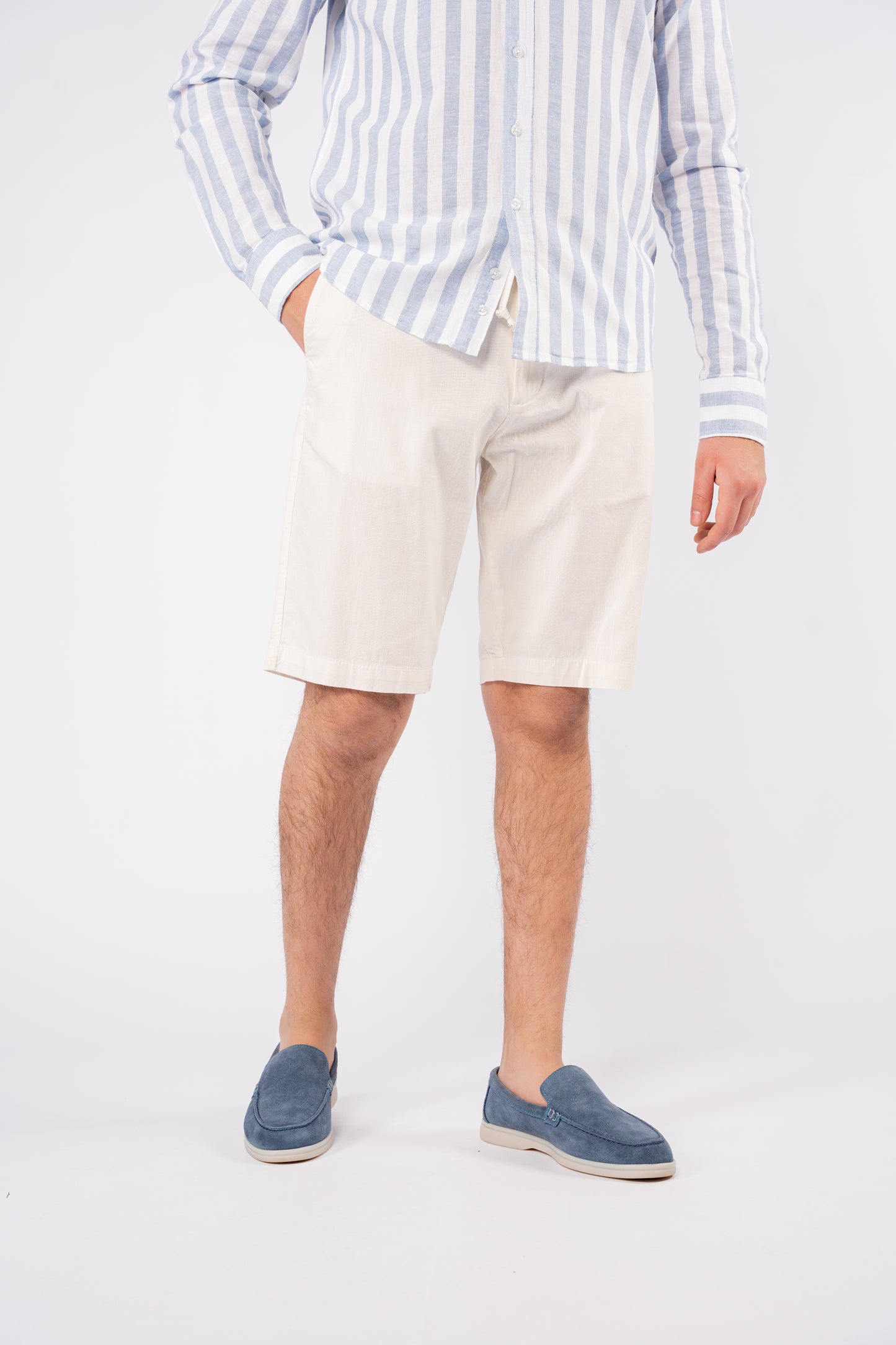 BLUE LINED LINEN SHIRT