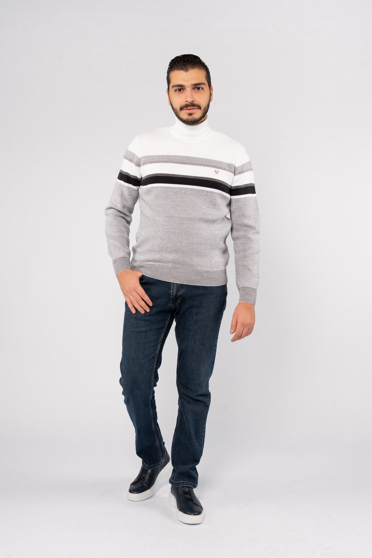 GREY CASUAL TURLENECK