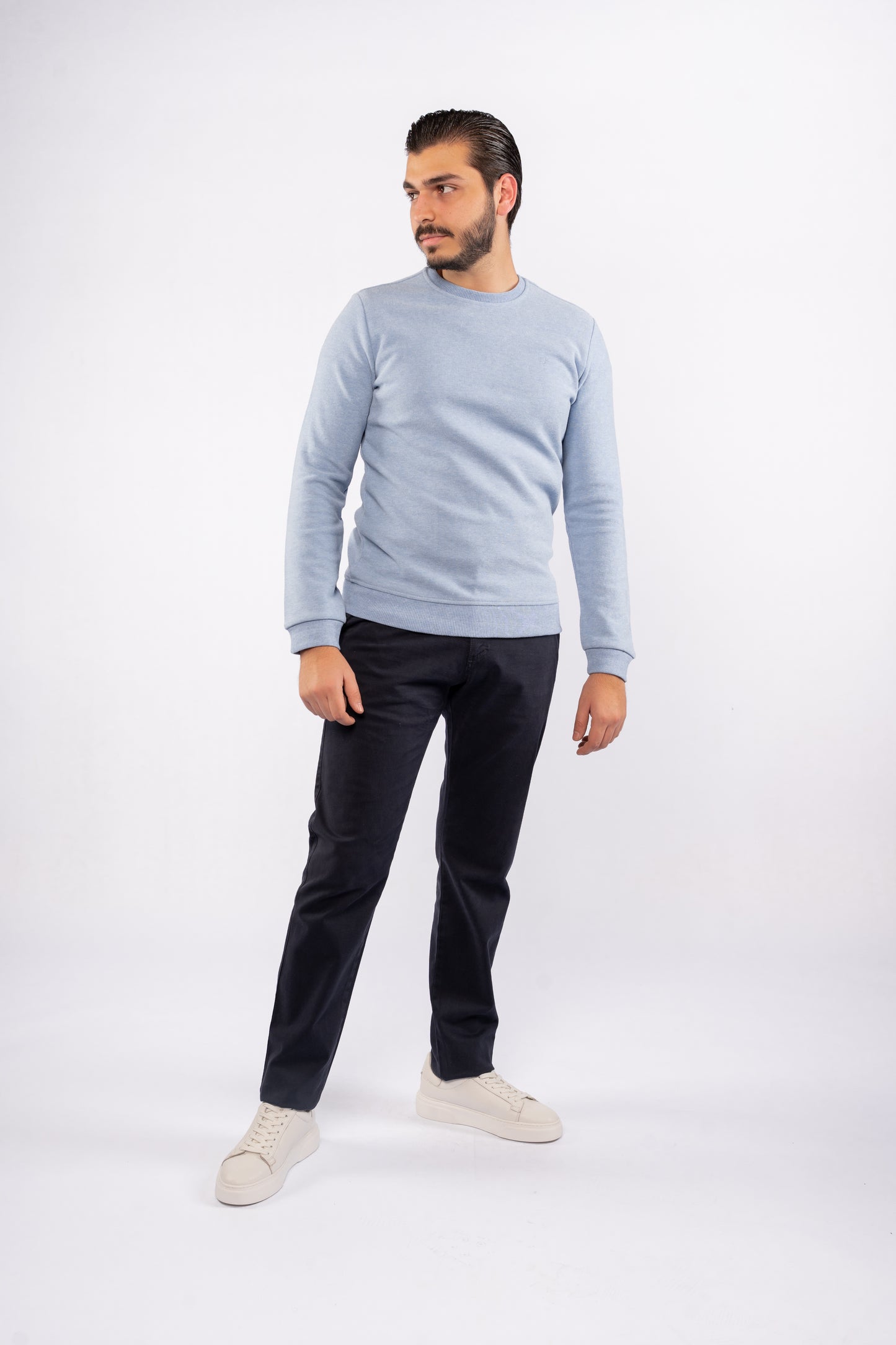 BLUE SELANIK ROUNDNECK SWEATER