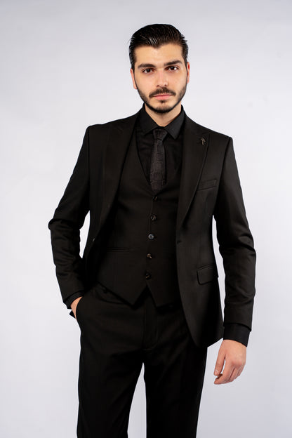 BLACK SINGLE BREASTED SUIT