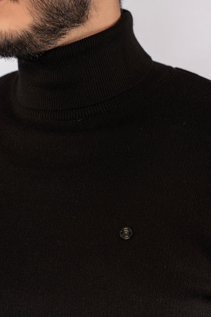 BLACK TURTLENECK SWEATER