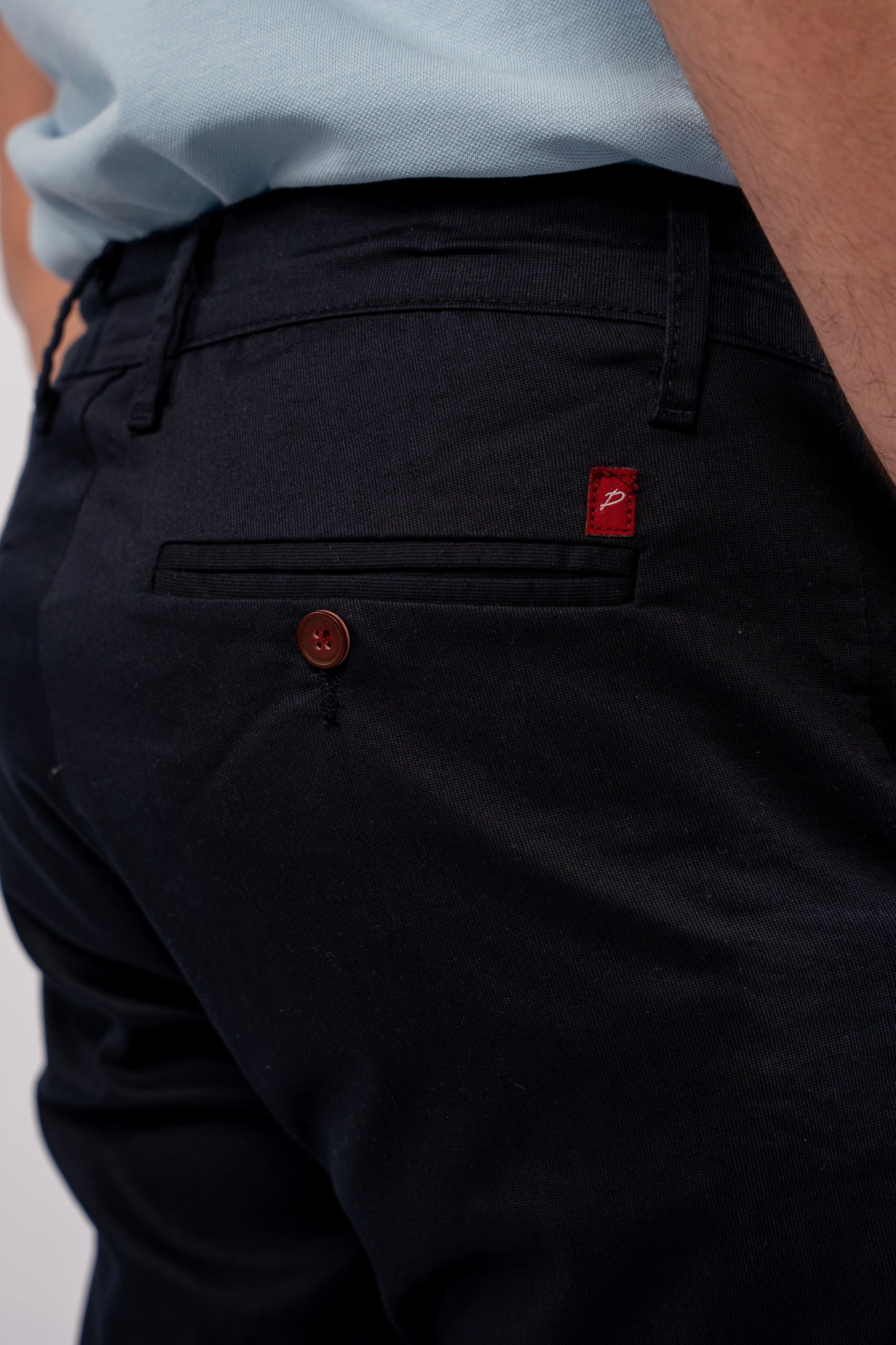NAVY CASUAL SHORT