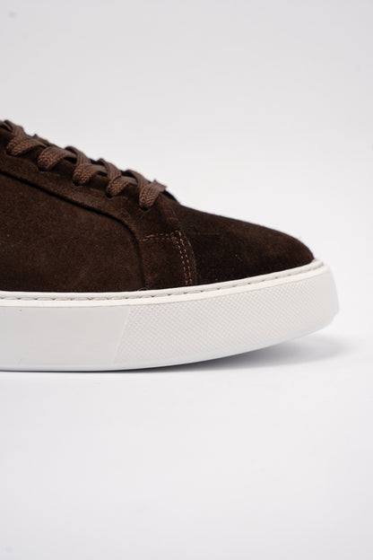 BROWN SUEDE SNEAKER