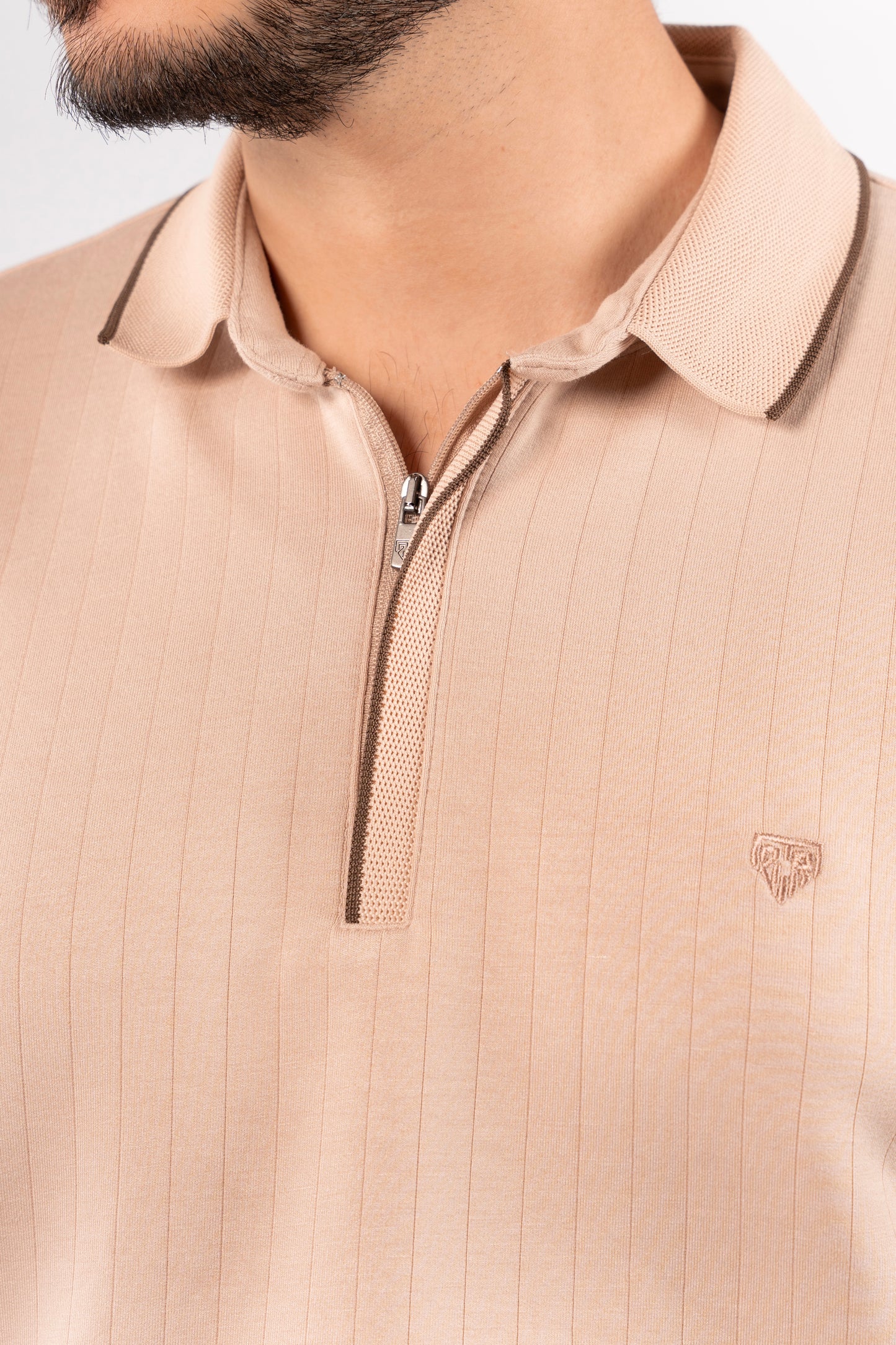 BEIGE POLO ZIPPER SWEATER