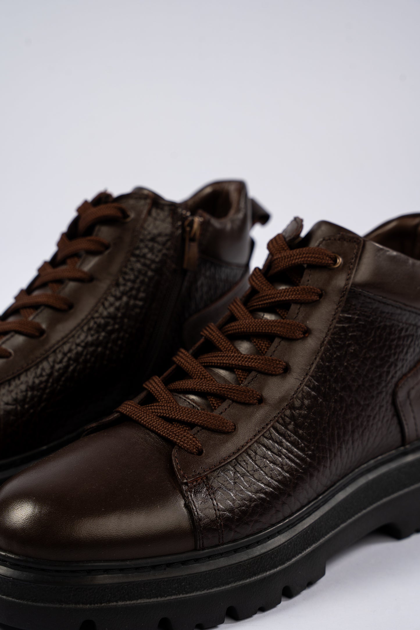 BROWN URBAN LEATHER BOOTS