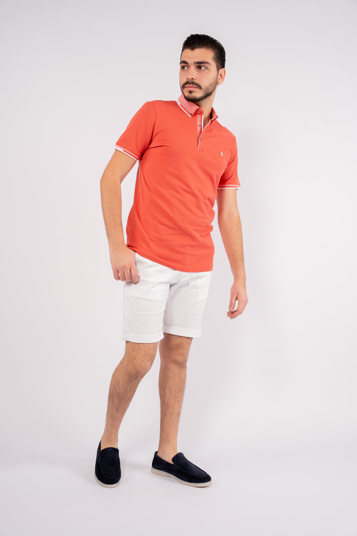 BRICK BUTTON COLLAR POLO