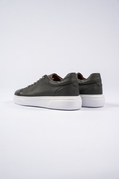 GREY LEATHER SNEAKER