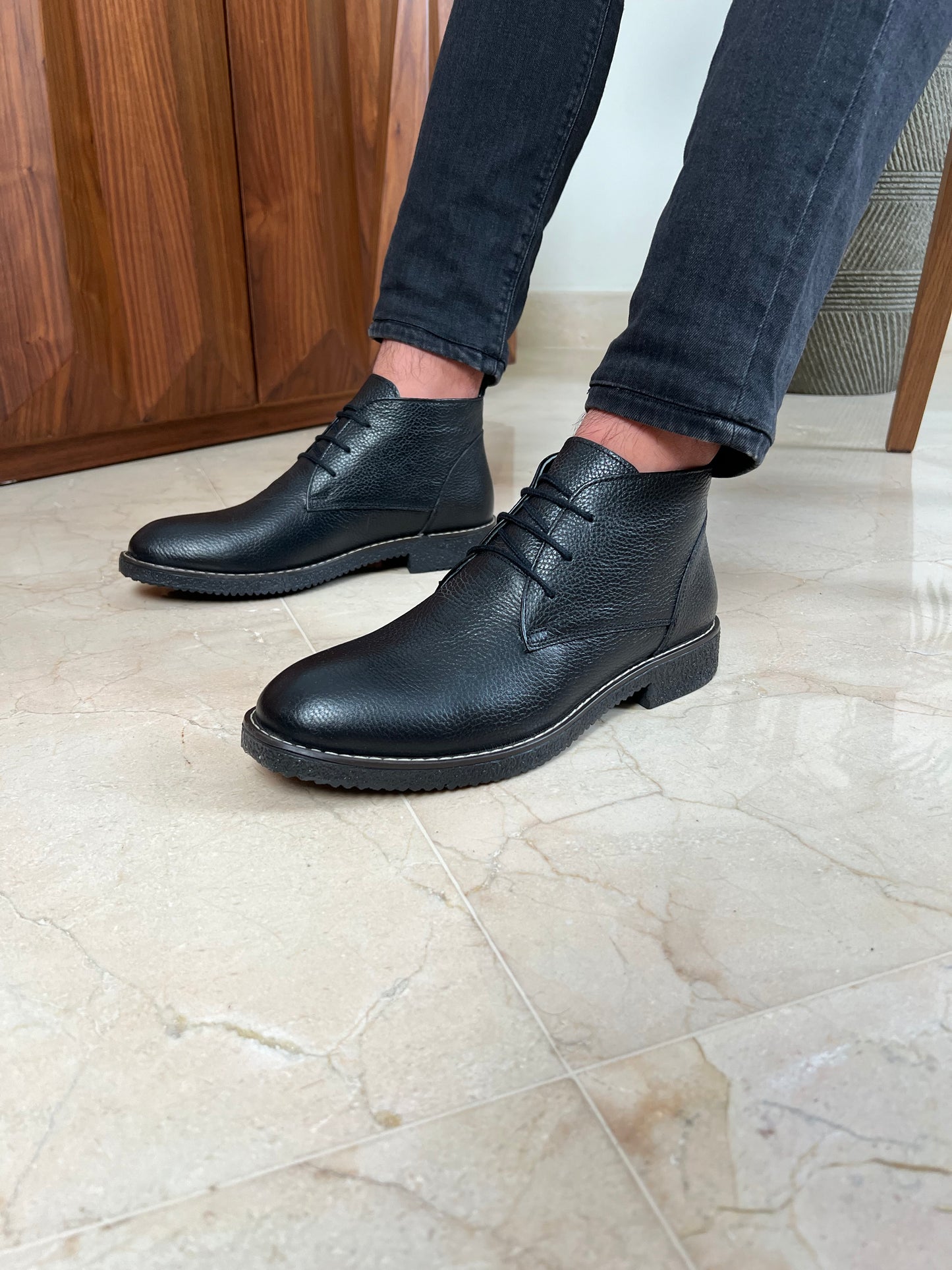 BLACK DESERT BOOTS