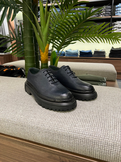 CASUAL NAVY LEATHER DERBY