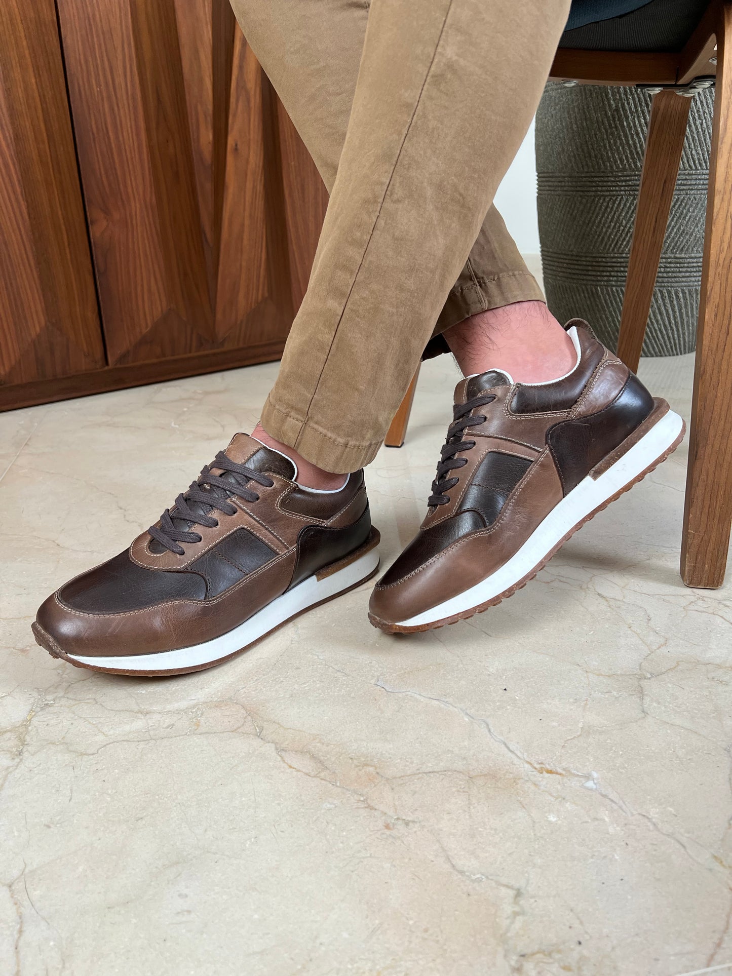 BROWN MIXED SNEAKER