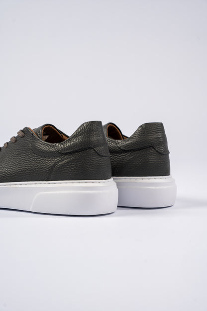 GREY LEATHER SNEAKER
