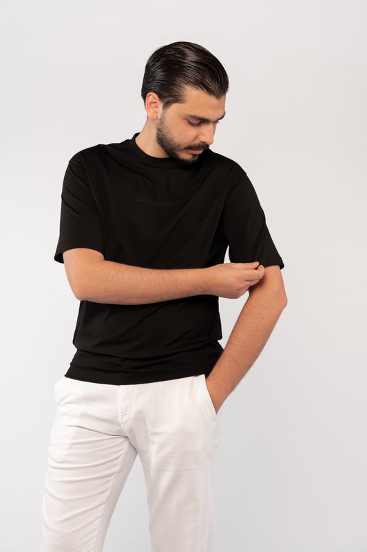 BLACK EVERYDAY TSHIRT