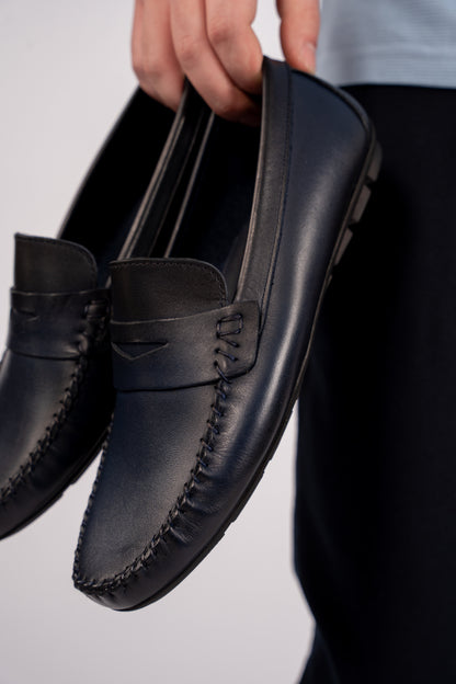 NAVY PENNY MOCCASIN