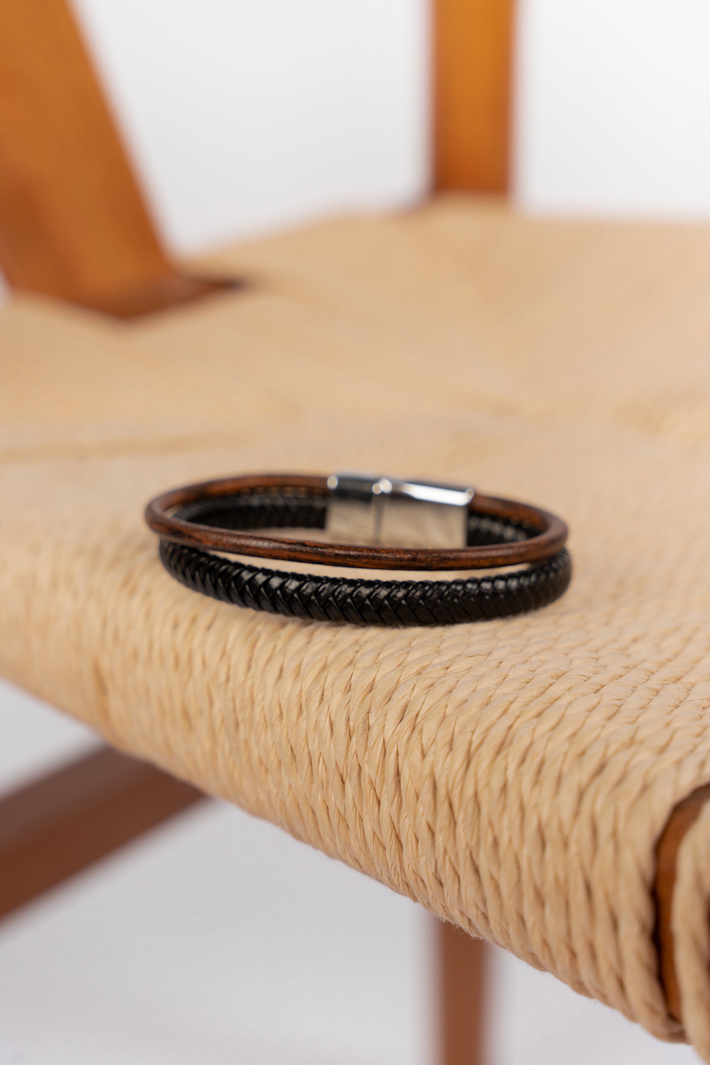 MIDNIGHT BROWN TWIST BRACELET