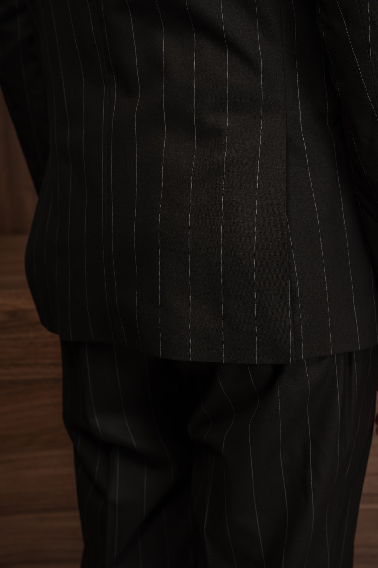 BLACK LINED DOBETTI SUIT