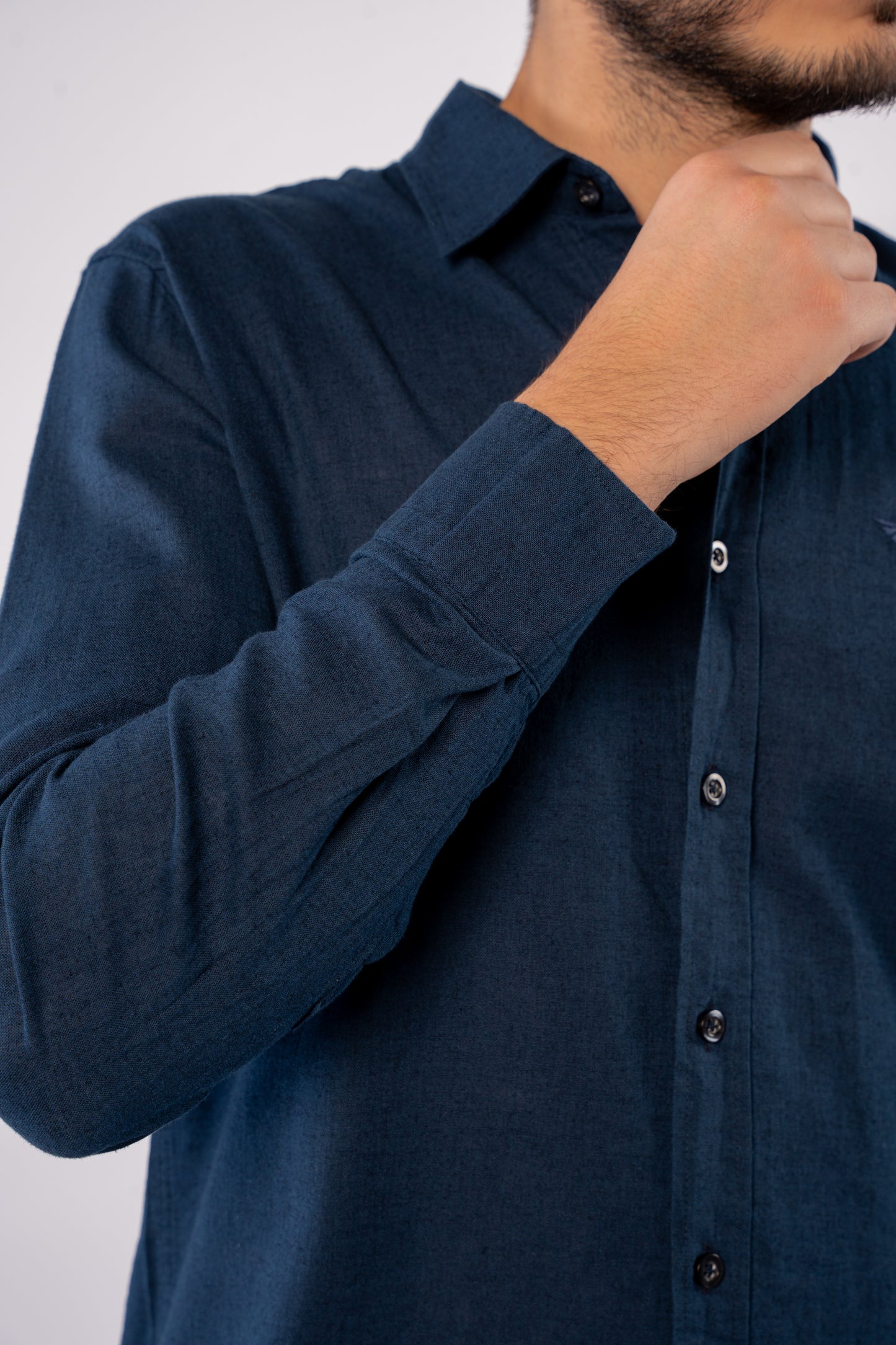 NAVY LINEN SHIRT