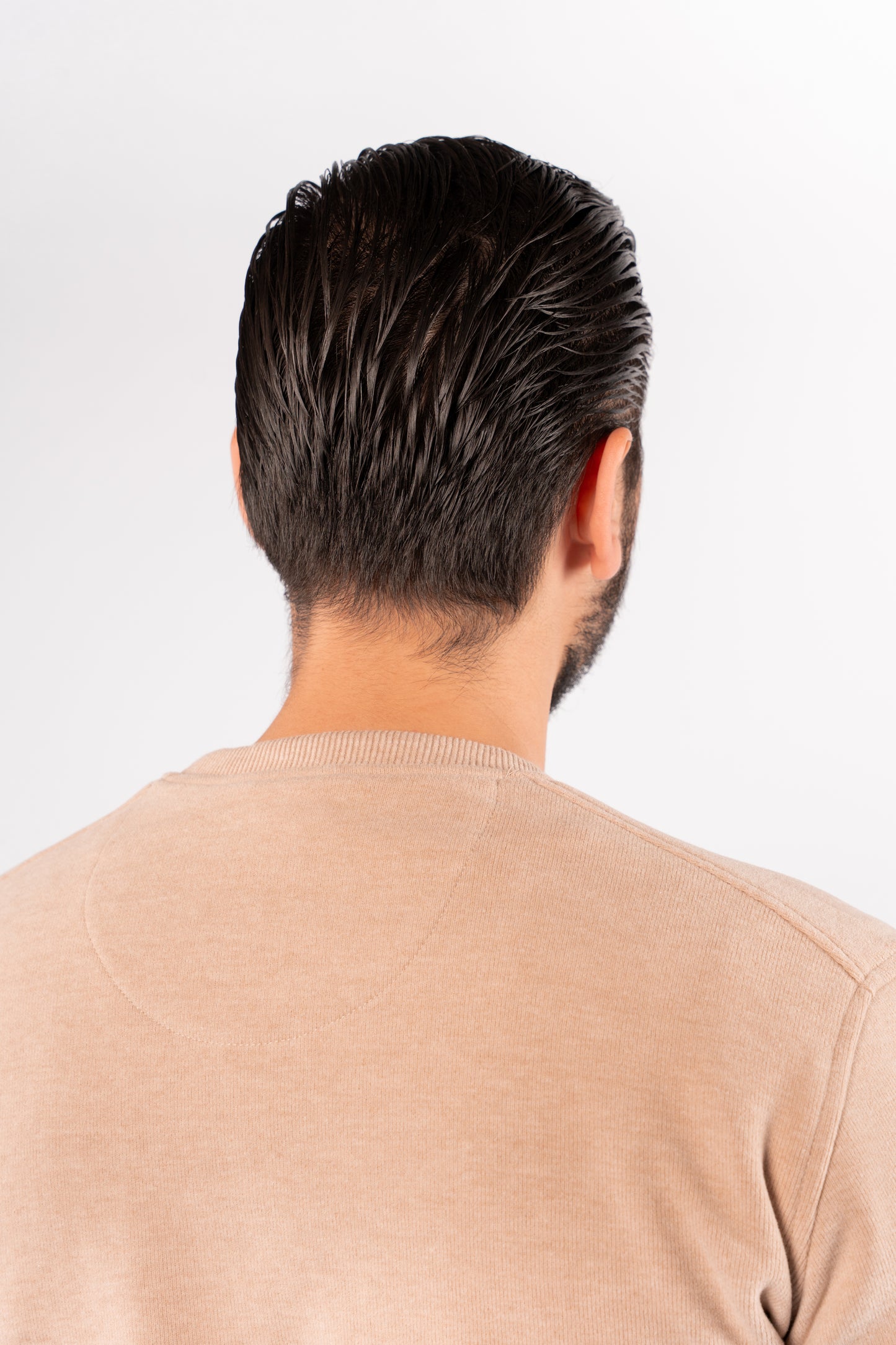 DARK BEIGE SELANIK ROUNDNECK SWEATER