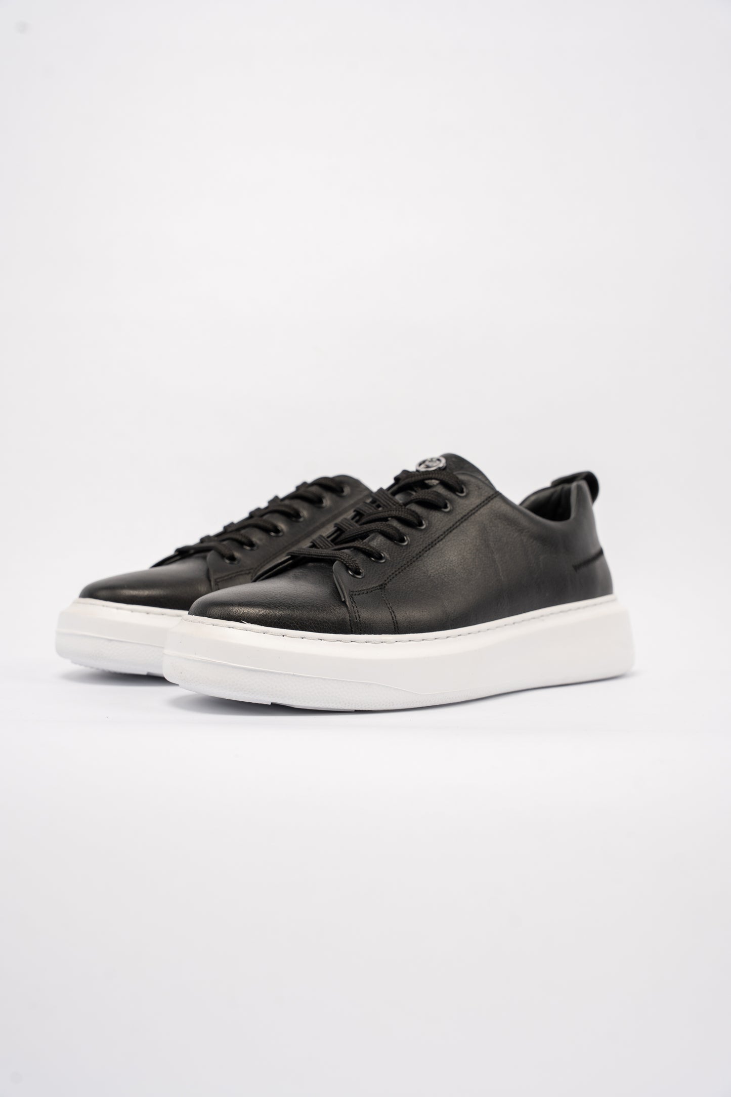 BLACK CASUAL SNEAKER