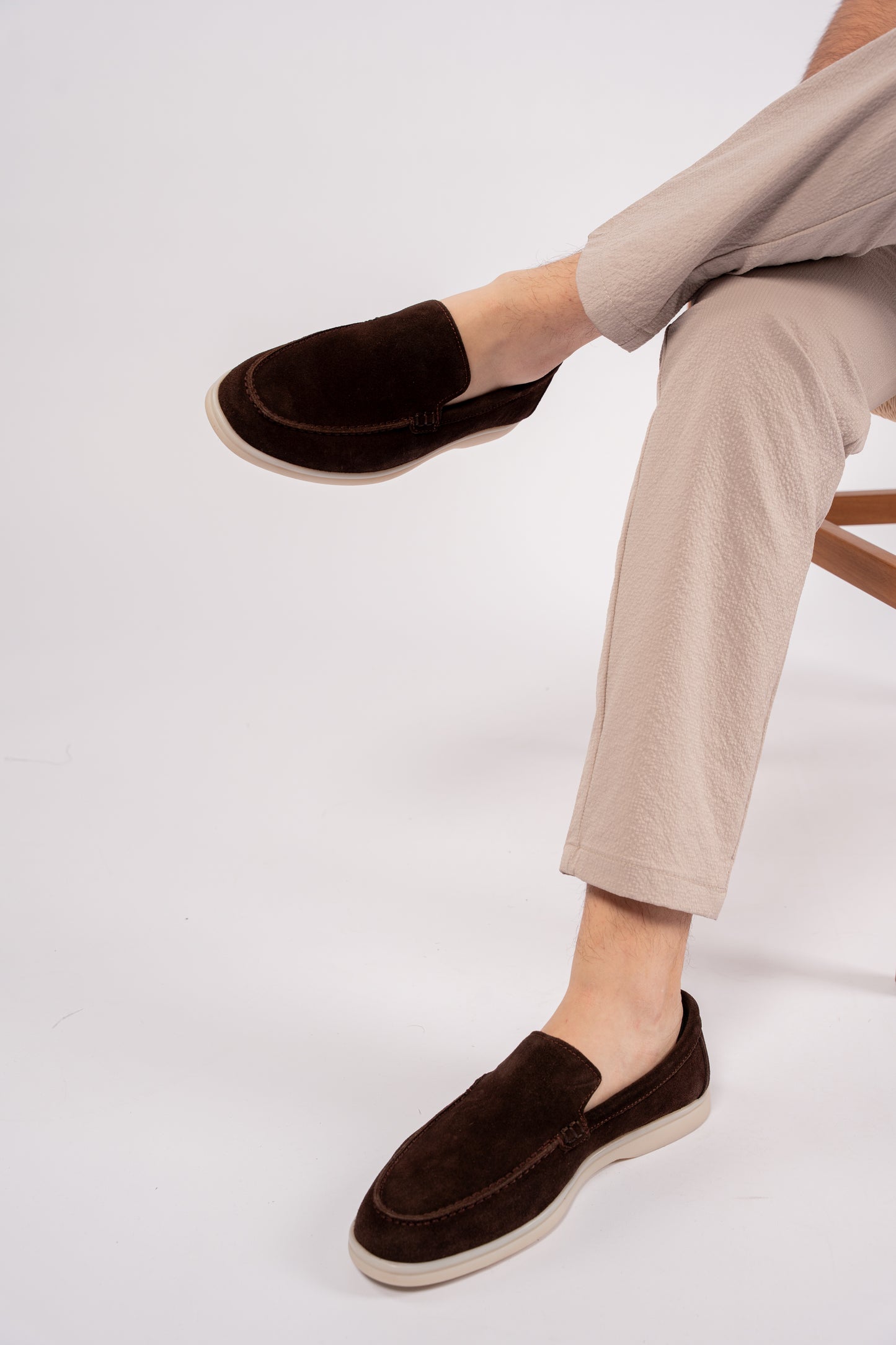 BROWN SUEDE LOAFER