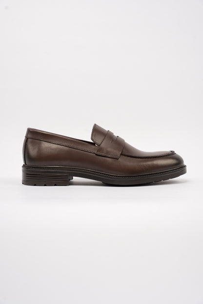 CLASSIC BROWN PENNY LOAFER