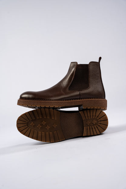 BROWN CHELSEA BOOTS