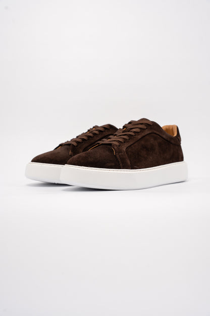 BROWN SUEDE SNEAKER