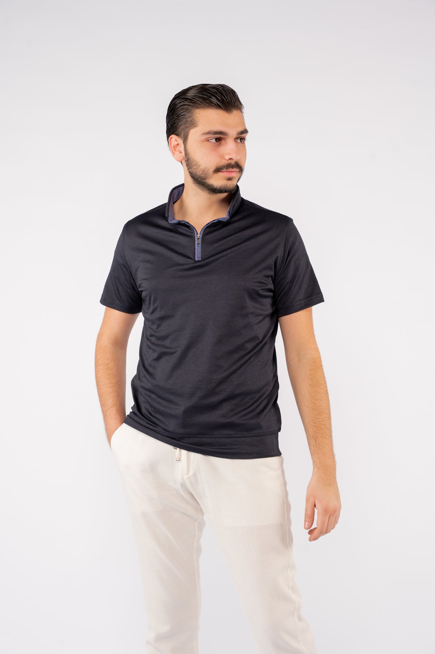 NAVY ZIPPER BUTTON COLLAR POLO