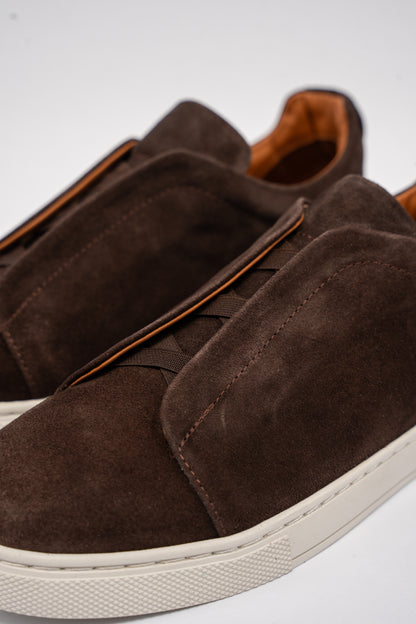 BROWN TRIPLE X ELASTIC SNEAKER