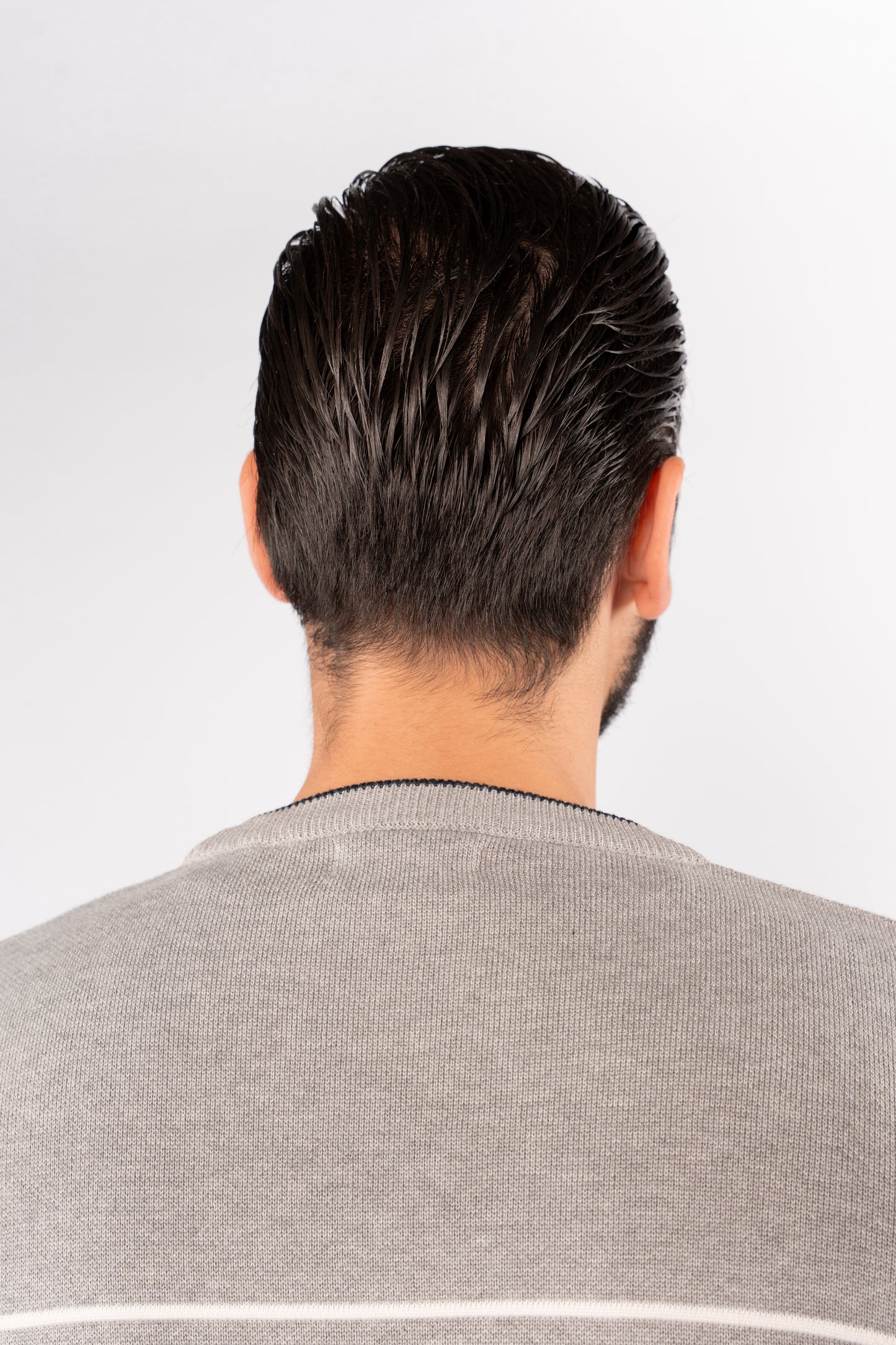 GREY NAVY LINE SWEATER