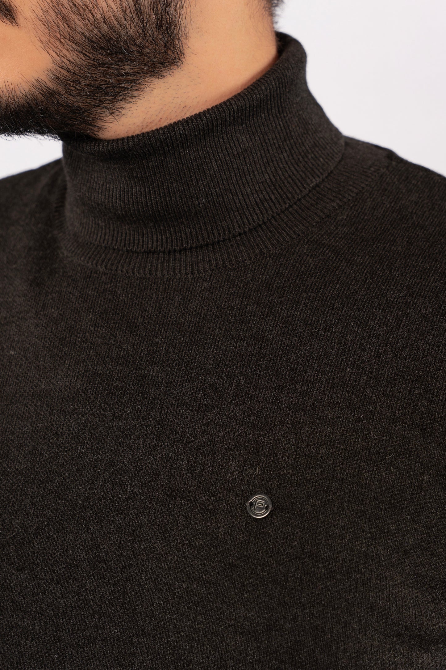 DARK GREY TURTLENECK SWEATER