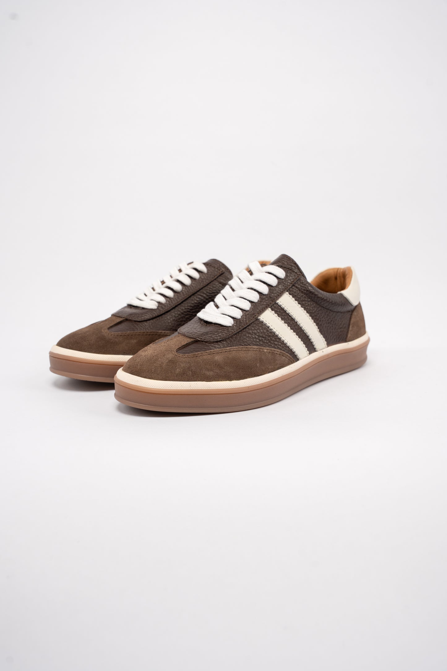BROWN RETRO SNEAKER