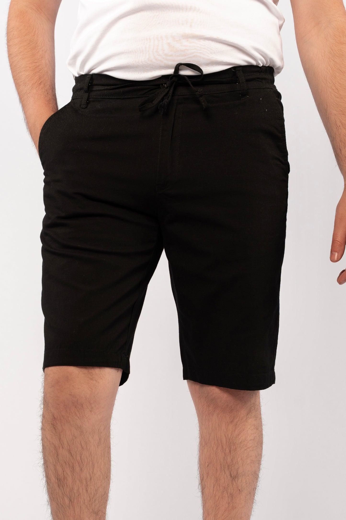 BLACK LINEN SHORT