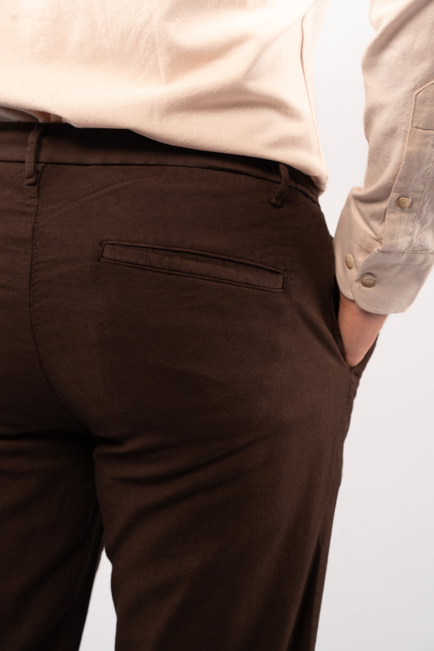 BROWN RELAXED TROUSERS