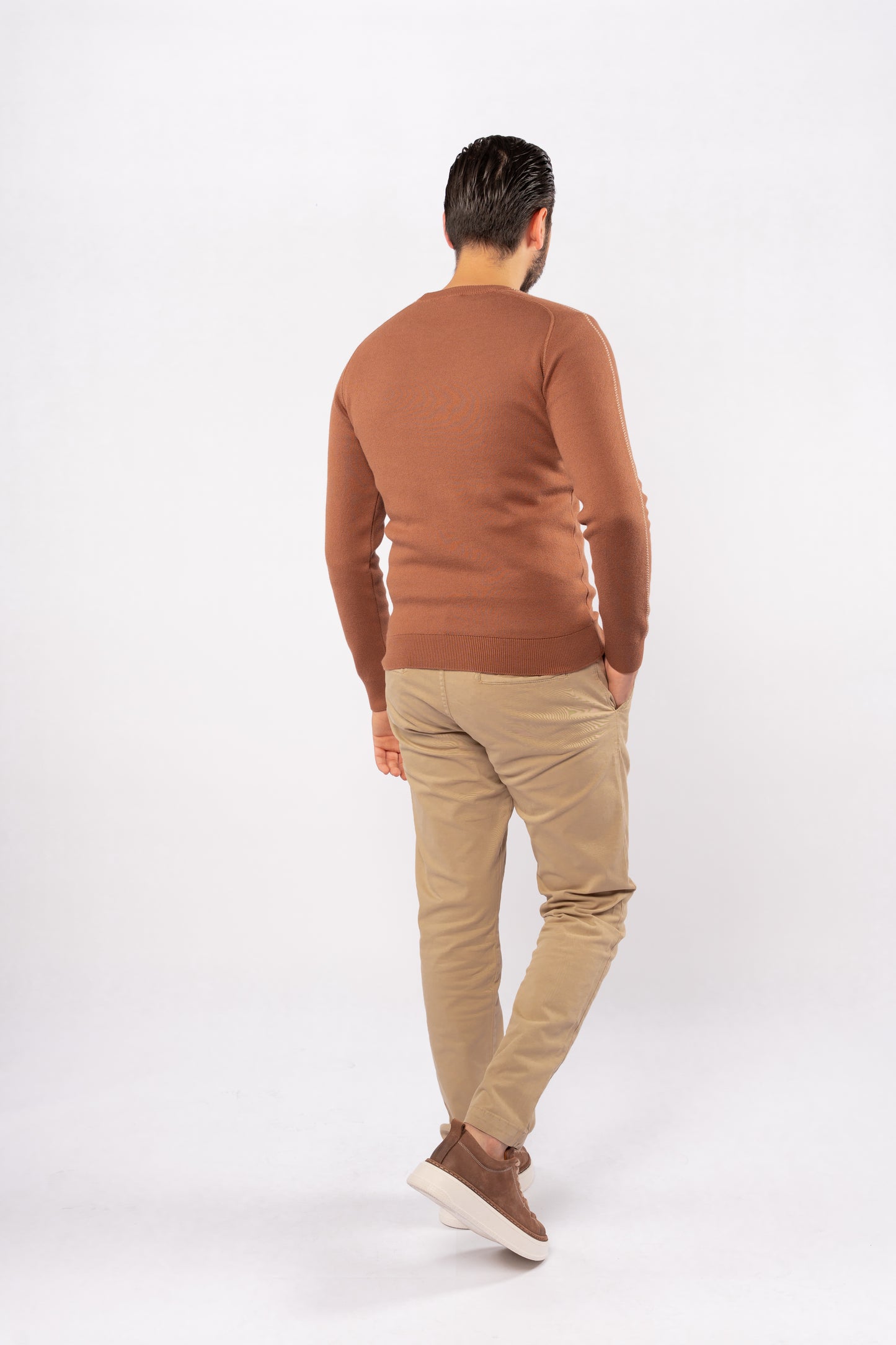 MOCHA CASUAL SWEATER