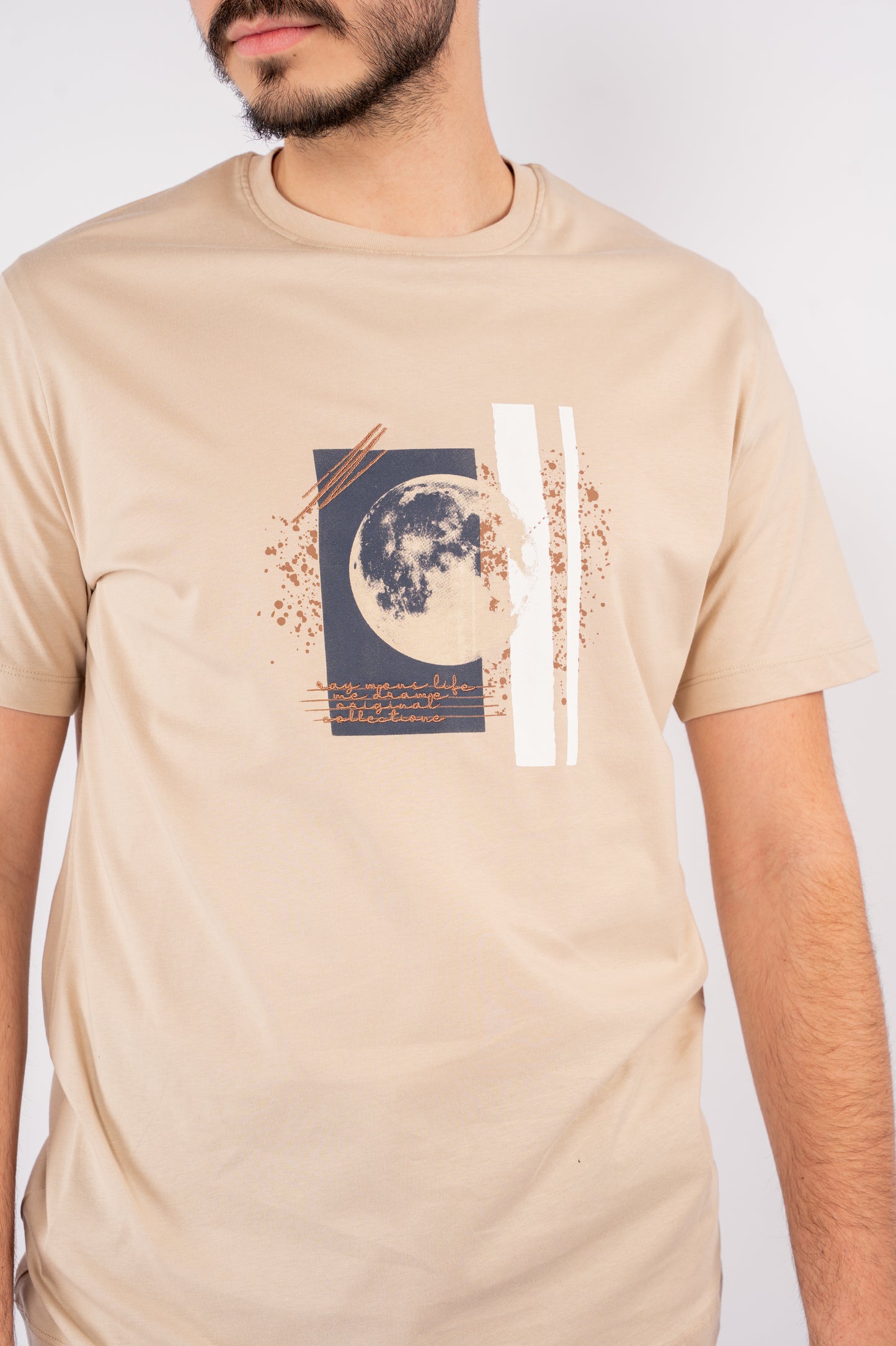 BEIGE MOON ABSTRACT TSHIRT