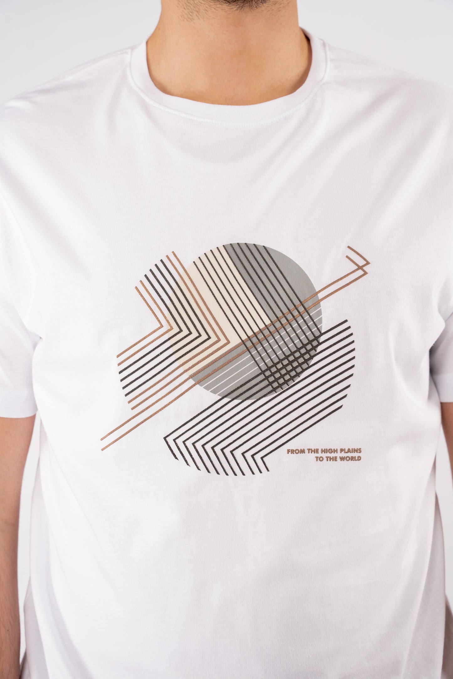 WHITE ABSTRACT PATTERN TSHIRT