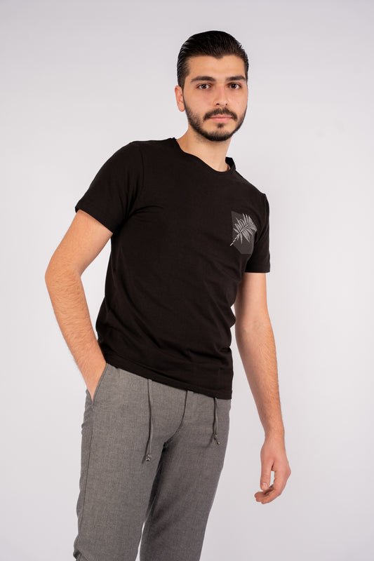 BLACK FEATHER TSHIRT