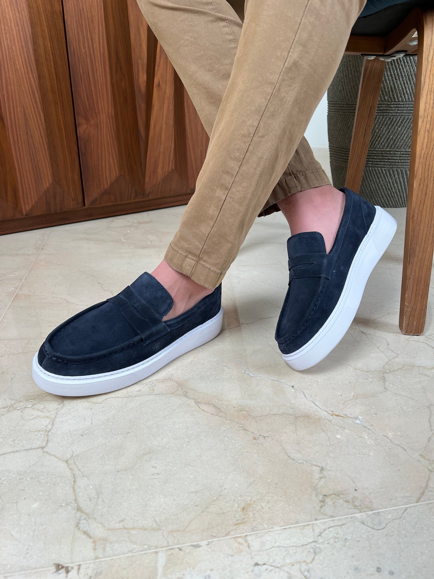 NAVY LOAFER HIGH SOLE