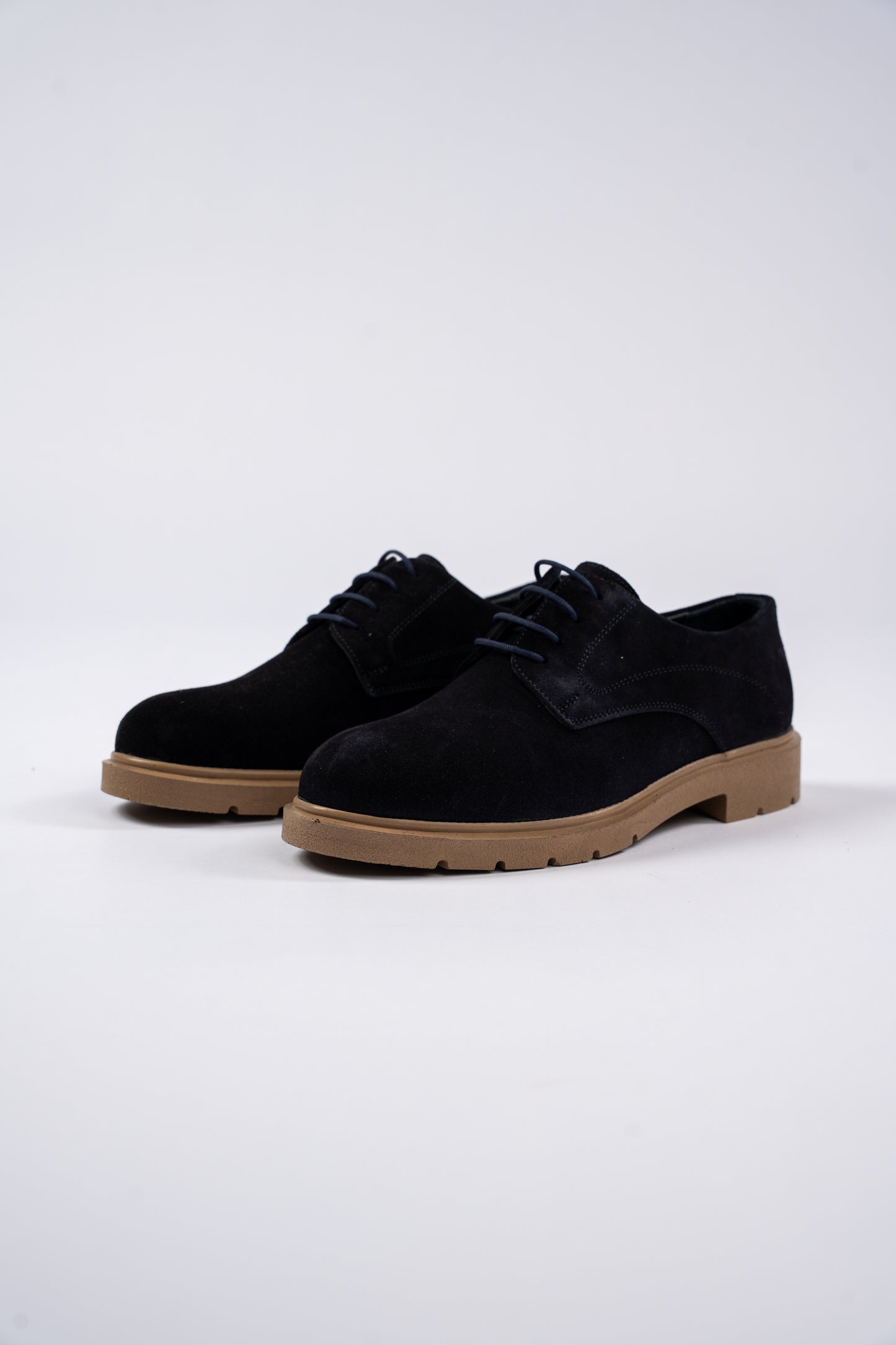 NAVY DERBY SUEDE SHOE