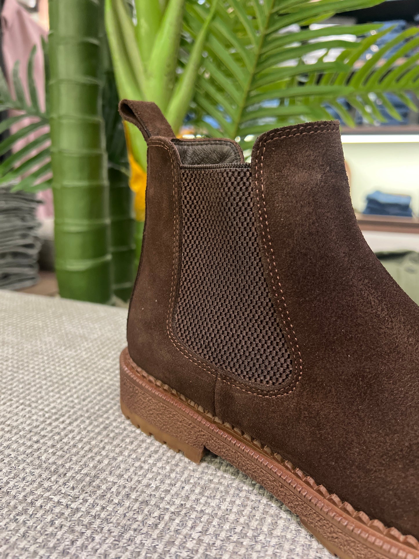 BROWN SUEDE CHELSEA BOOTS