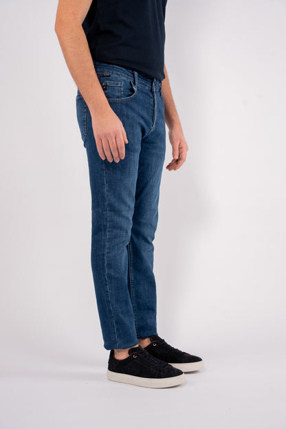 NAVY SLIM FIT DENIM