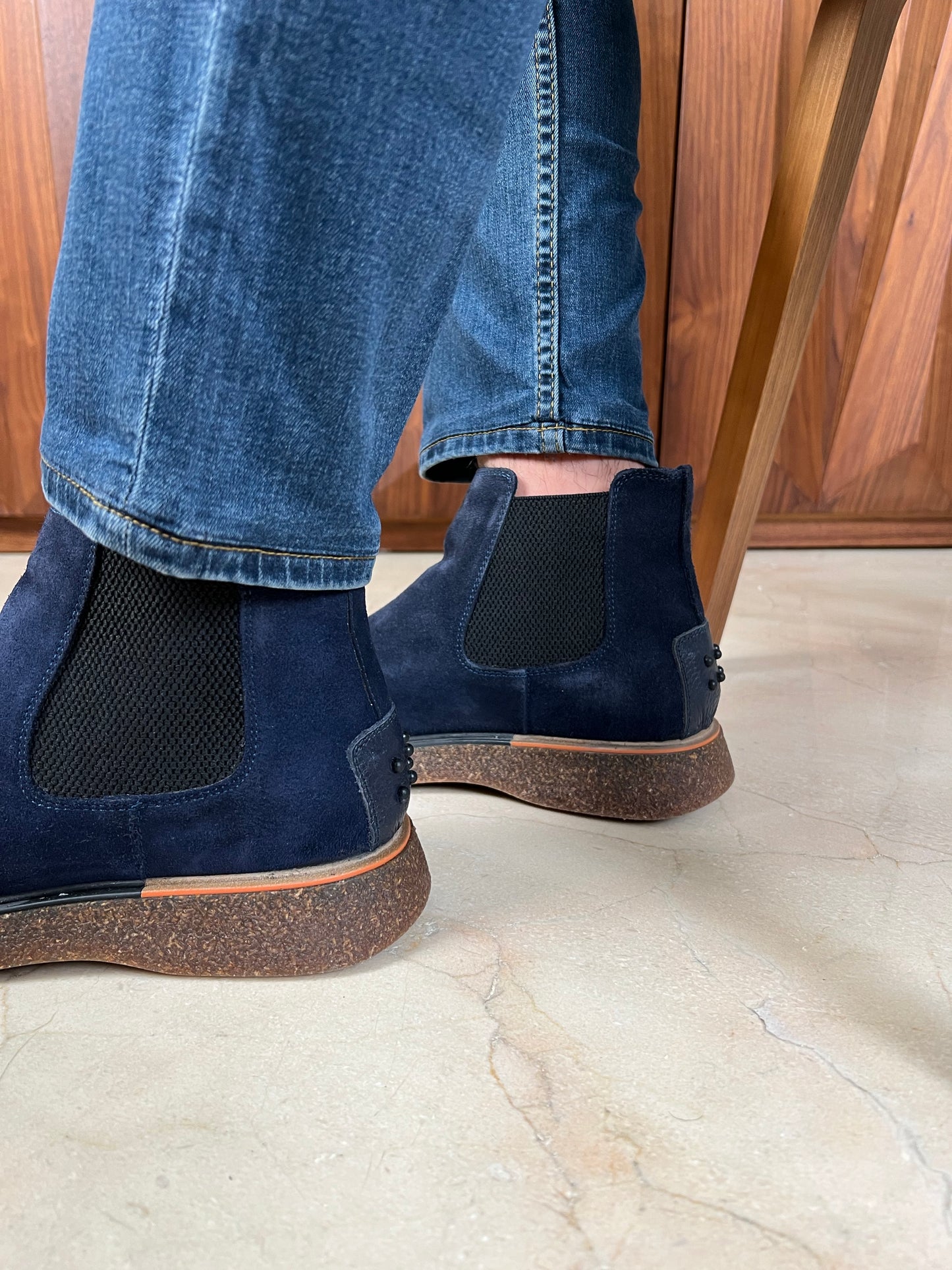 NAVY SUEDE CHELSEA BOOTS