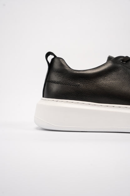 BLACK CASUAL SNEAKER