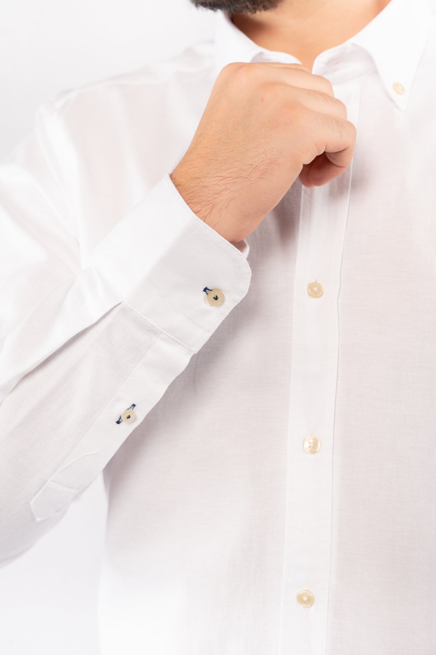 WHITE TIMELESS OXFORD SHIRT