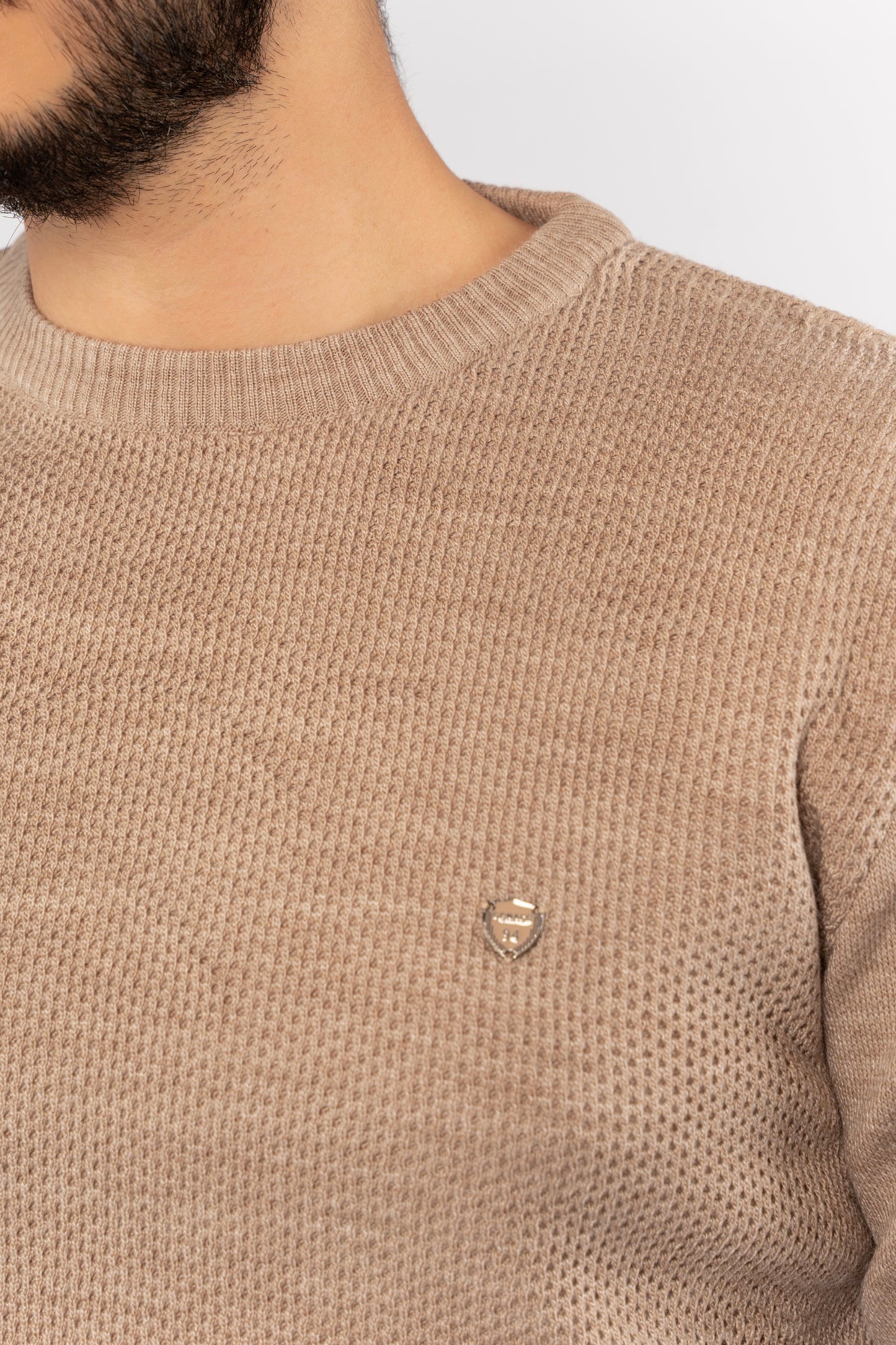 DARK BEIGE ROUND NECK PIQUET SWEATER